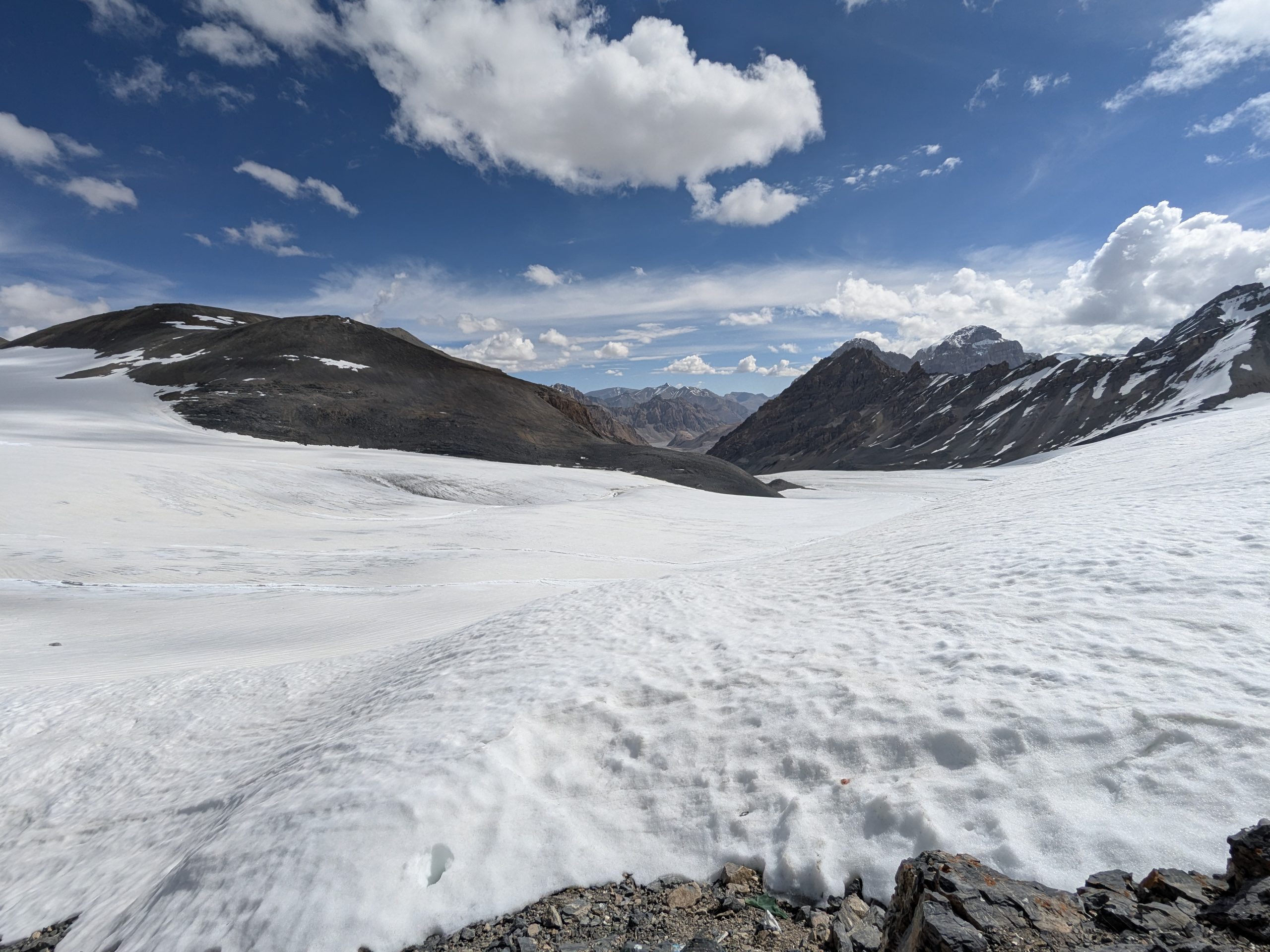 Trekkers crossing the remote Parang La route between Spiti and Ladakh